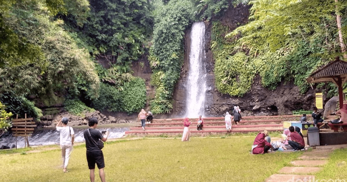 Curug Bangkong Kuningan: Indah Memukau