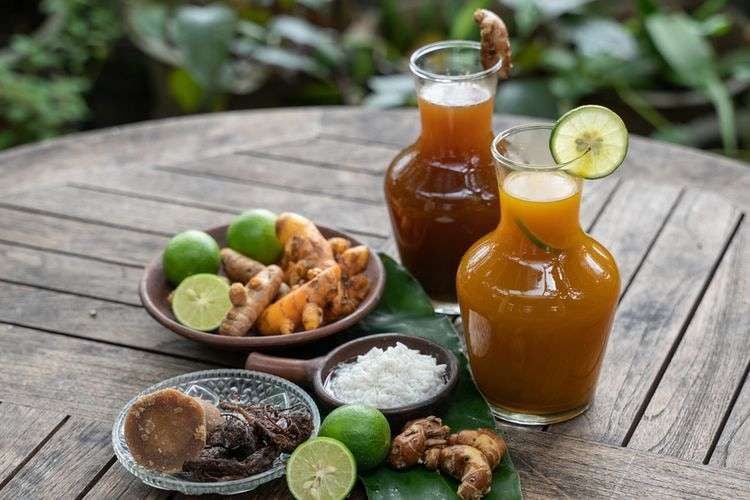 Jamu Tradisional : Kelebihan dan Kekurangan bagi Kesehatan