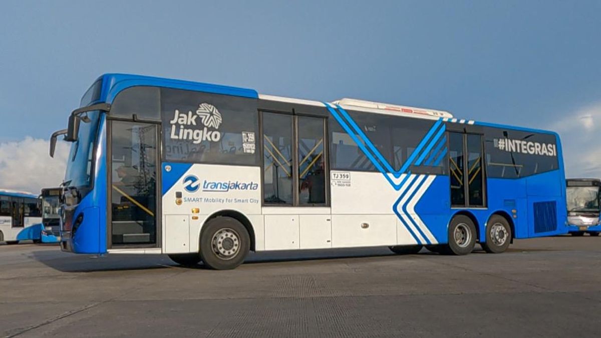 Tips Traveling dengan Transportasi Umum Lokal yang Nyaman