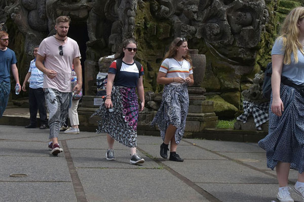 Etika Wisatawan Indonesia di Luar Negeri yang Harus Diketahui