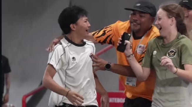 Kebersamaan di SEA Games: Malaysia Rayakan Emas Indonesia