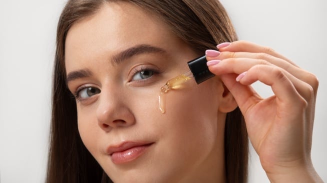 Panduan Retinol untuk Pemula Usia 30-an: Cegah Breakout!