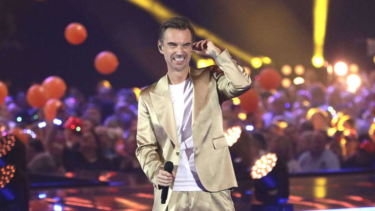 Kelucuan Florian di Panggung Musik Schlager