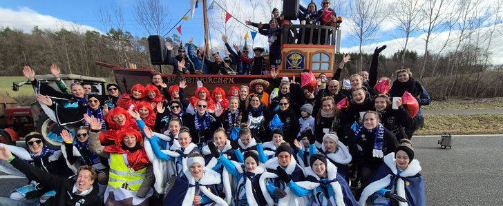Parade Fossenhaartsituasi: Gemuruh Sukacita di Vogelsberg