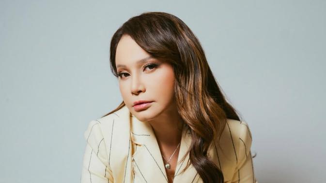 Rossa Ajak Ubah Kebiasaan, Selamatkan Alam