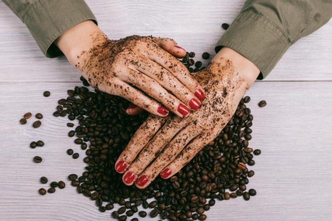 Manfaat Hebat Scrub Kopi untuk Kulit Anda