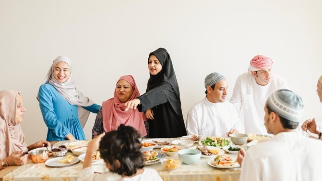 7 Kebiasaan Idul Fitri Picu Kenaikan Berat Badan
