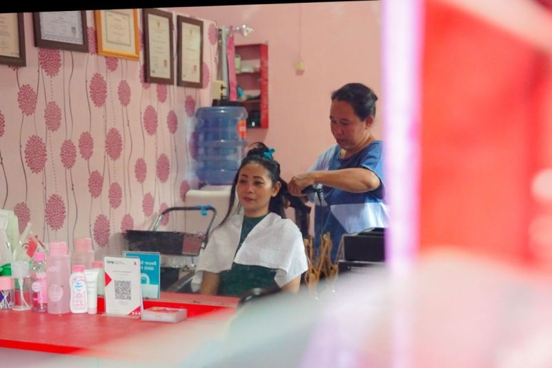 Memahami Perjuangan di Balik Salon Inklusif Anastasia