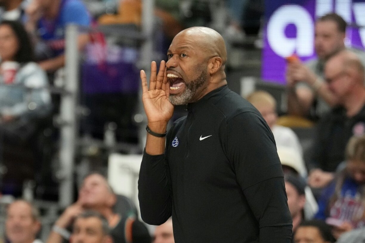 Orlando Magic Mengguncang: Jamahl Mosley Didepak