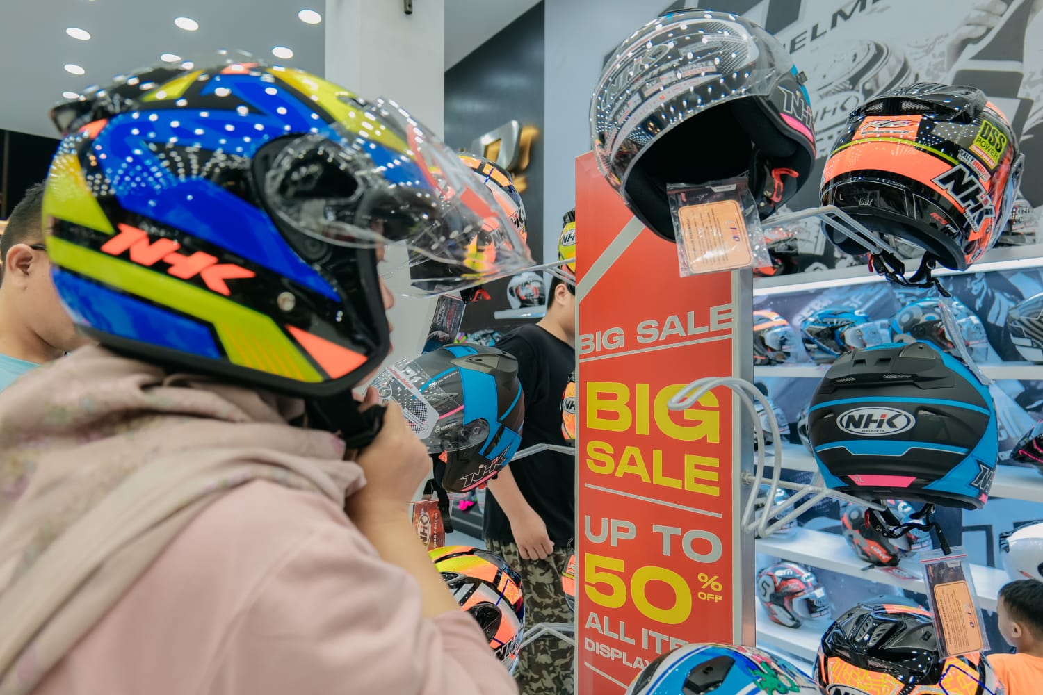 Diskon helm jakarta: Jakarta Fair 2026: Diskon Helm hingga… Ilustrasi diskon helm jakarta untuk artikel Diskon helm jakarta: Jakarta Fair 2026: Diskon Helm hingga 50…